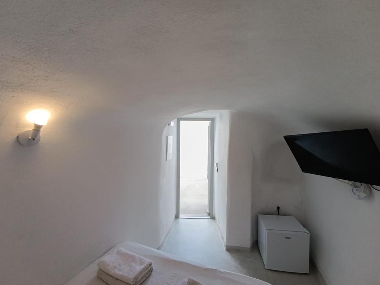 Fira Comfort Rooms מראה חיצוני תמונה