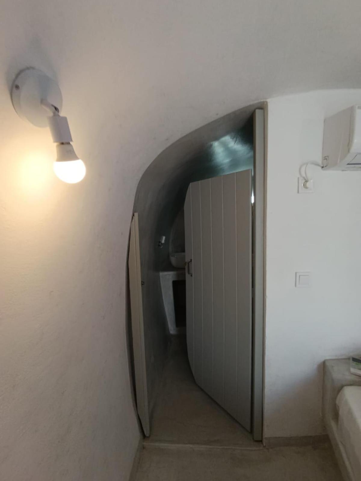 Fira Comfort Rooms מראה חיצוני תמונה